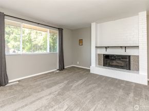 32206 27th Avenue SW, Federal Way WA 98023