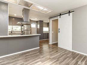 32206 27th Avenue SW, Federal Way WA 98023