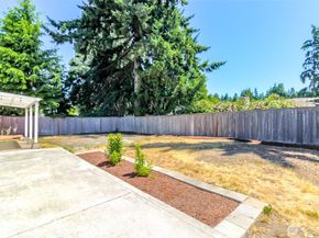 32206 27th Avenue SW, Federal Way WA 98023