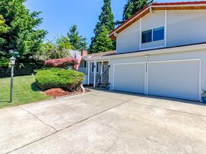 32206 27th Avenue SW, Federal Way WA 98023