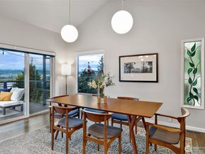 7710 57th Avenue NE, Seattle WA 98115