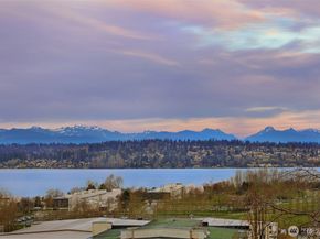 7710 57th Avenue NE, Seattle WA 98115