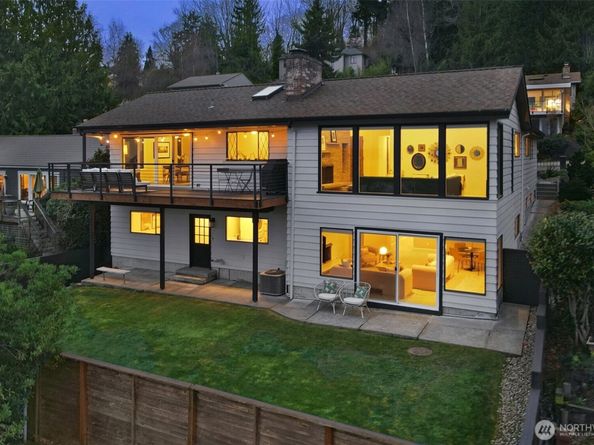 7710 57th Avenue NE, Seattle WA 98115