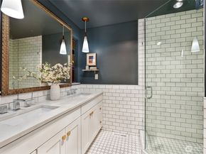 7710 57th Avenue NE, Seattle WA 98115