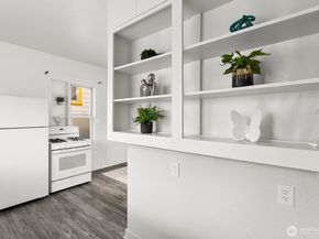 4135 36th Ave SW, Seattle WA 98126