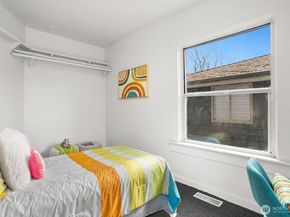4135 36th Ave SW, Seattle WA 98126