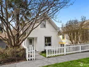 4135 36th Ave SW, Seattle WA 98126