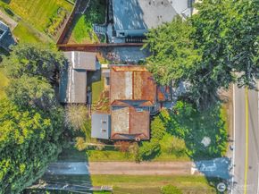 14005 20th Place W, Lynnwood WA 98087