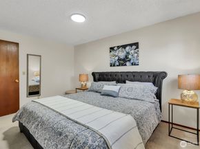 14005 20th Place W, Lynnwood WA 98087