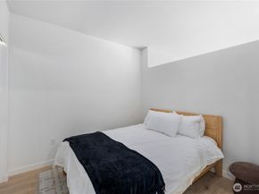 800 Columbia Street 1003, Seattle WA 98104