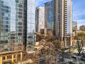 800 Columbia Street 1003, Seattle WA 98104