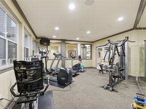 225 Logan Avenue S 317, Renton WA 98057