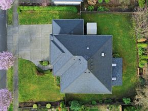 1611 242nd St SE, Bothell WA 98021