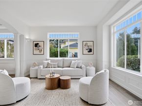 1611 242nd St SE, Bothell WA 98021