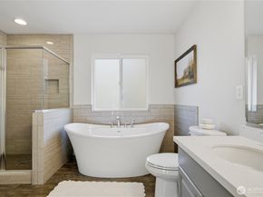 1611 242nd St SE, Bothell WA 98021