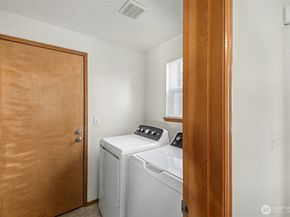 12606 SE 265th Place, Kent WA 98030