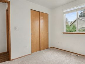 12606 SE 265th Place, Kent WA 98030