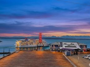 6042 Seaview Avenue NW 404, Seattle WA 98107