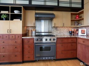 6042 Seaview Avenue NW 404, Seattle WA 98107