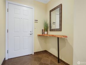 6042 Seaview Avenue NW 404, Seattle WA 98107