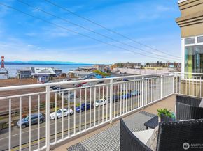 6042 Seaview Avenue NW 404, Seattle WA 98107
