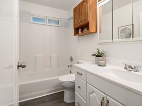 9009 Canyon Drive, Kent WA 98030