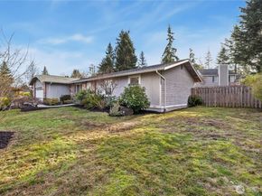 2952 216th Place SW, Brier WA 98036