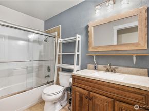 2952 216th Place SW, Brier WA 98036