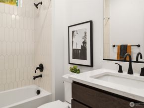 13472 (HS 8) NE 112th Place, Redmond WA 98052