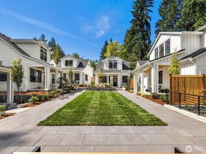 13472 (HS 8) NE 112th Place, Redmond WA 98052