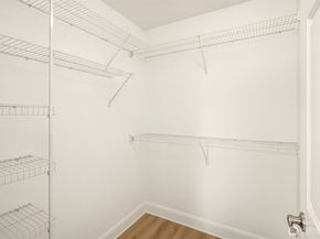 5000 NW Village Park Drive G242, Issaquah WA 98027