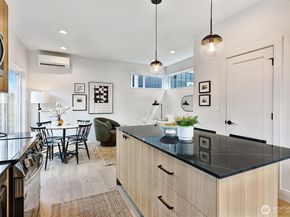 2006 A 19th Avenue S, Seattle WA 98144