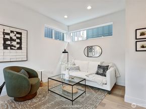 2006 A 19th Avenue S, Seattle WA 98144