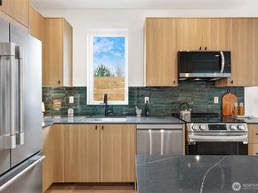 2006 A 19th Avenue S, Seattle WA 98144