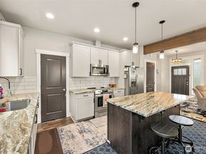 2806 NE Bowen Street, Bremerton WA 98310