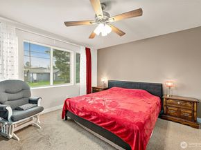 2806 NE Bowen Street, Bremerton WA 98310