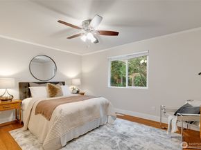 2408 208th Place SE, Bothell WA 98021