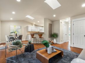 2408 208th Place SE, Bothell WA 98021