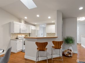 2408 208th Place SE, Bothell WA 98021