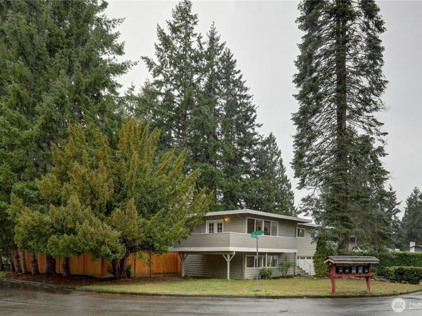 2007 168th Avenue NE, Bellevue WA 98008