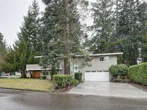 2007 168th Avenue NE, Bellevue WA 98008