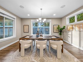 6501 124th Avenue NE, Kirkland WA 98033