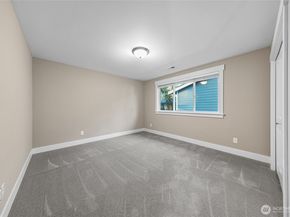 6501 124th Avenue NE, Kirkland WA 98033