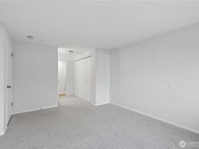 975 NE Aberdeen Ave F308, Renton WA 98056