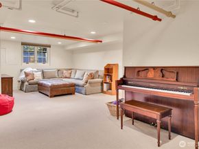 406 Galer Street, Seattle WA 98109