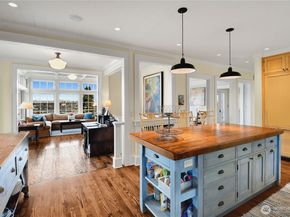 406 Galer Street, Seattle WA 98109
