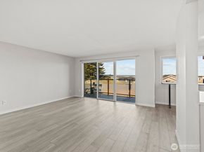300 2nd Avenue N 2E, Edmonds WA 98020