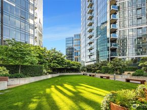 10700 NE 4th Street 4102, Bellevue WA 98004