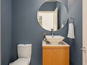 10700 NE 4th Street 4102, Bellevue WA 98004