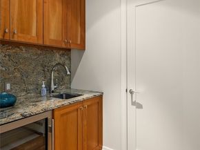 10700 NE 4th Street 4102, Bellevue WA 98004